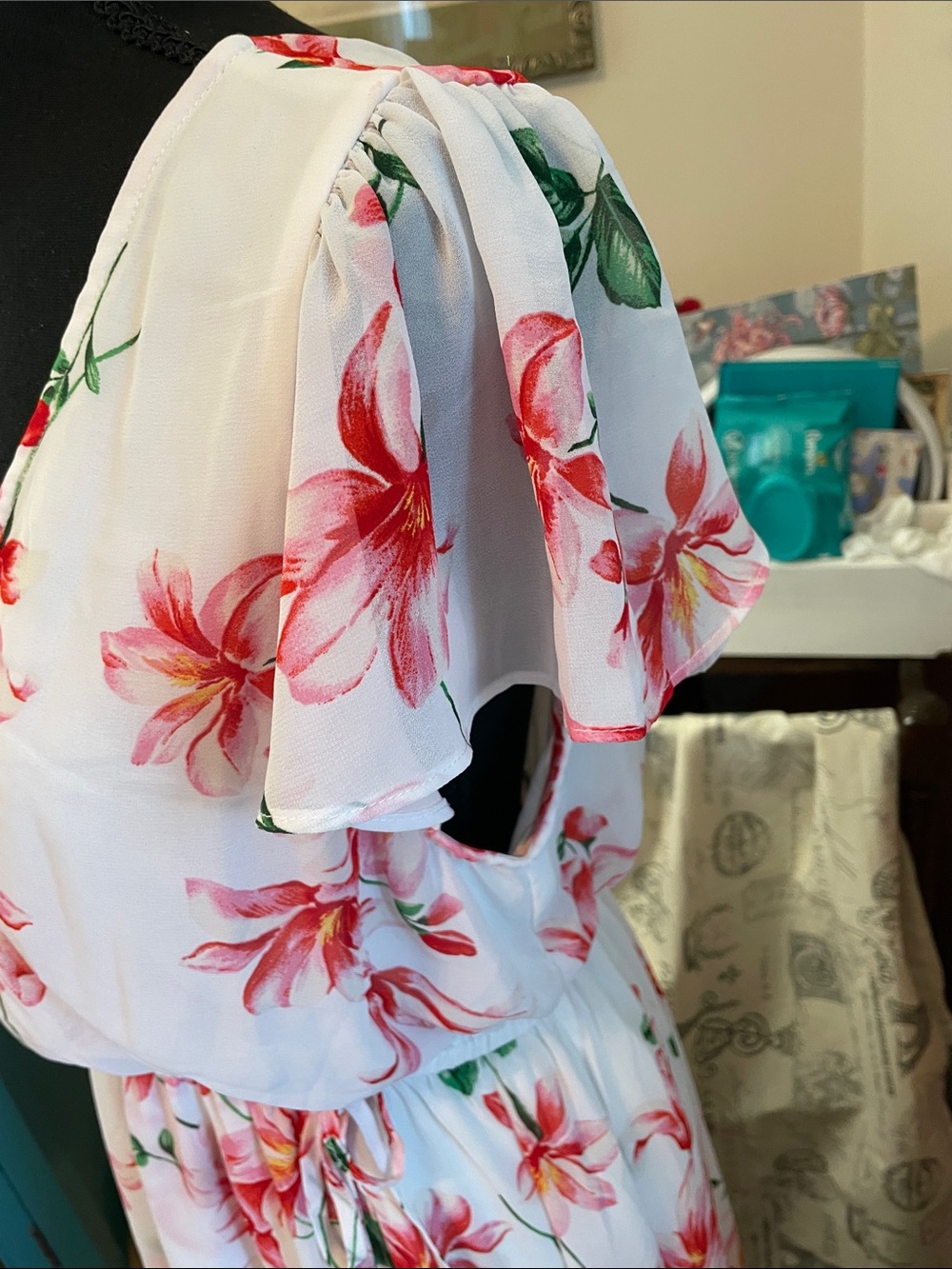 June & Ivy  Floral Wrap Midi Dress in Pink and White - Picture 7 of 11
